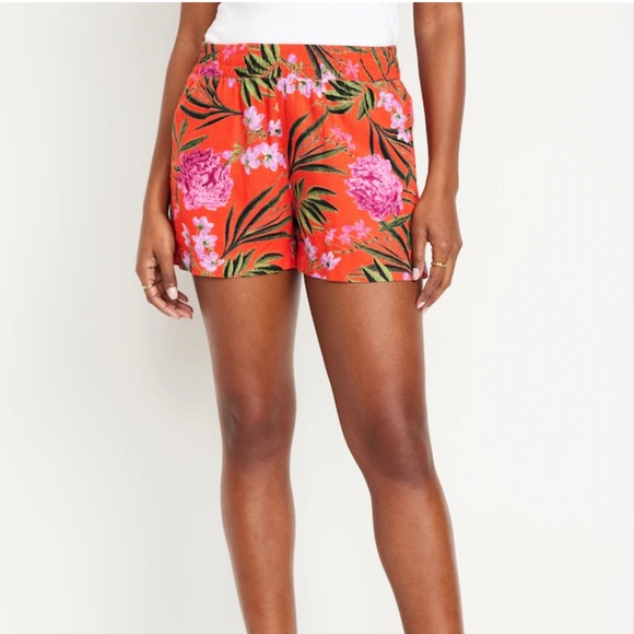 NWT OLD NAVY High-Waisted Linen-Blend Shorts -- 3.5-inch inseam: Red Floral - Picture 2 of 5